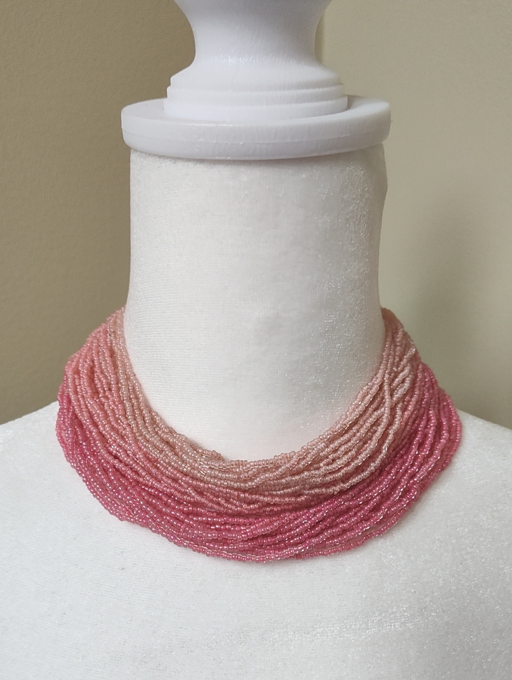 Vintage 42 Strand Pink Ombre Seed Bead Necklace - Women Jewelry